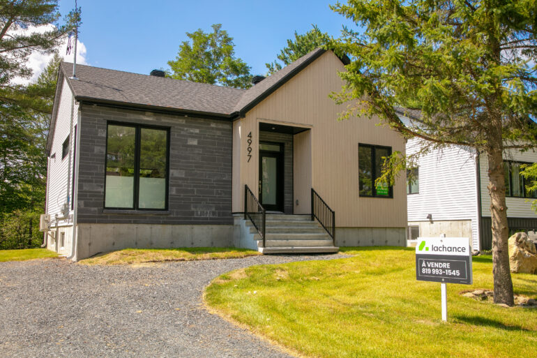 Maison à vendre, 4997 rue Mills, Sherbrooke (Rock Forest | St-Élie)