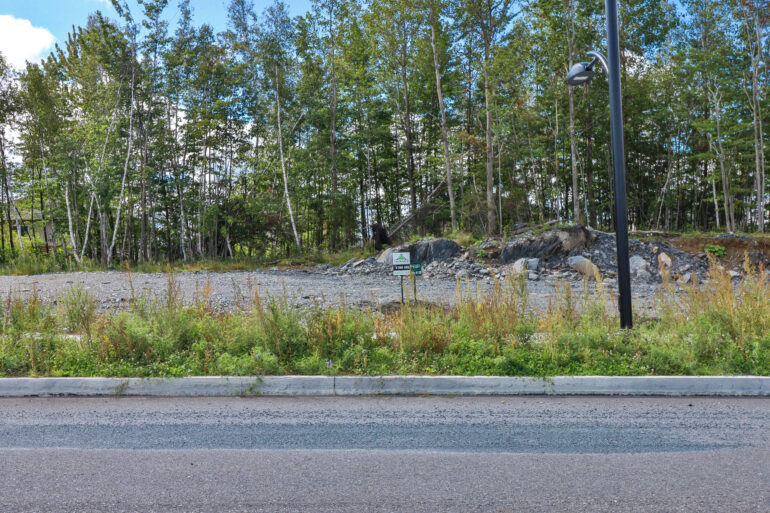 Terrain à vendre, rue Alice-Campbell, Sherbrooke (Plateau St-Joseph)